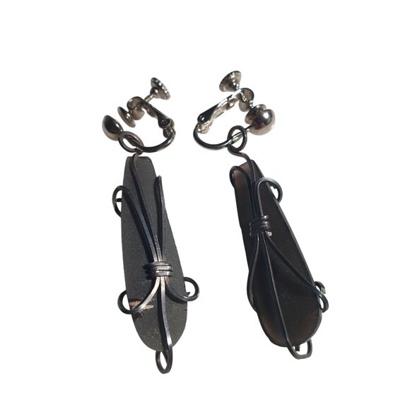 Vintage Black Stone Drop Clip Earrings Silver Tone Wire Wrap Screw Back Retro - Picture 5 of 5